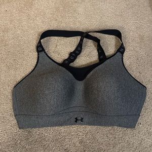 Under Armour Infinity sports bra
